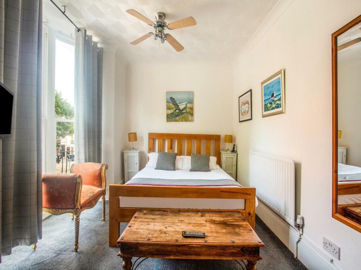 Oyo Avalon Lifestyle Guest House Hove Exteriér fotografie