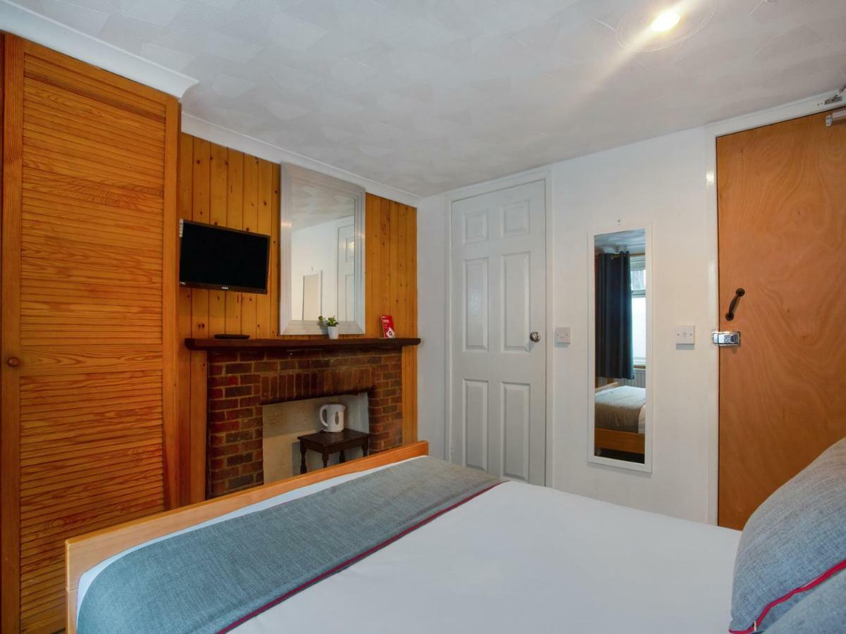 Oyo Avalon Lifestyle Guest House Hove Exteriér fotografie