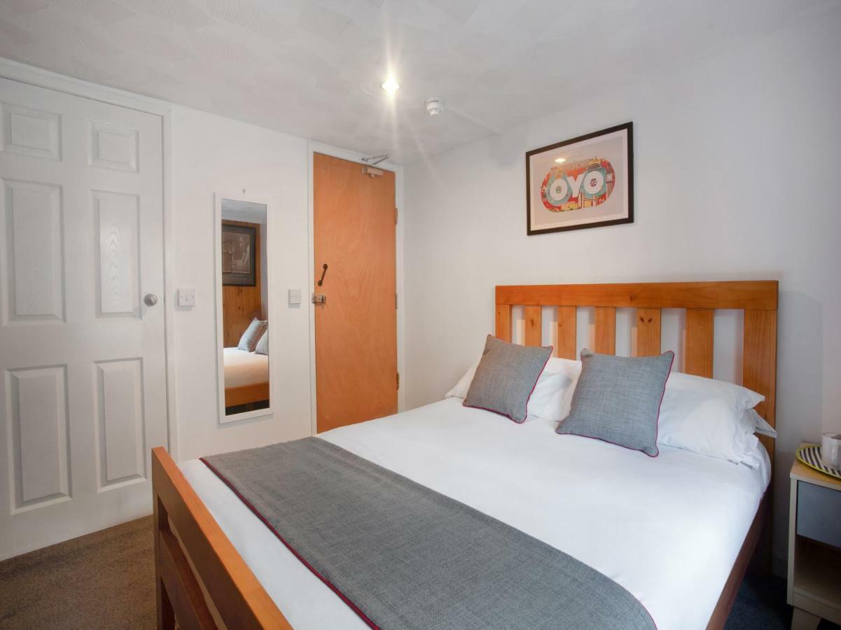Oyo Avalon Lifestyle Guest House Hove Exteriér fotografie